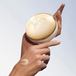 J’adore Les Adorables - Shimmering Scrub - Scented Body Scrub