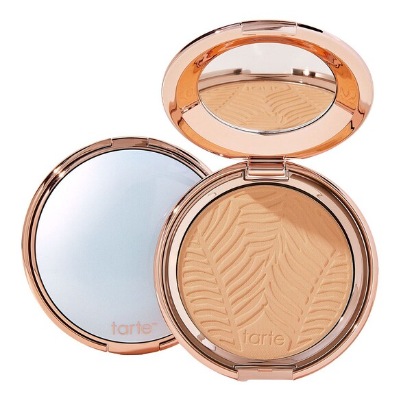 Amazonian Clay Blurring Powder Foundation, Tarte