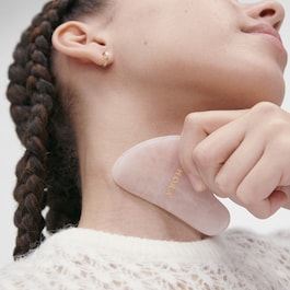 Gua Sha Quartz Rose - Για το λαιμό και το πρόσωπο