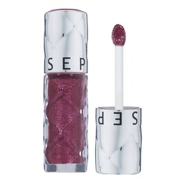 Outrageous plump effect gloss