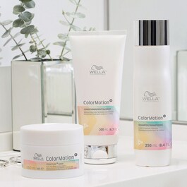 ColorMotion+ - Color Revealing Moisturizing Conditioner