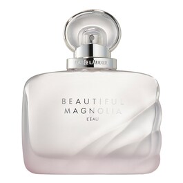 Beautiful Magnolia L'eau