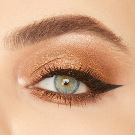 Eyeliner double take