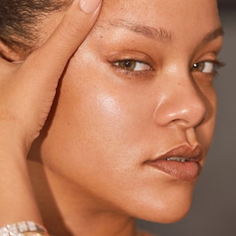 FAT WATER  PORE-REFINING TONER SERUM WITH NIACINAMIDE