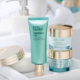 NightWear Plus - Anti-Oxidant Night Detox Creme