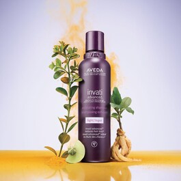 Invati advanced<sup>(TM)</sup> - Exfoliating shampoo light