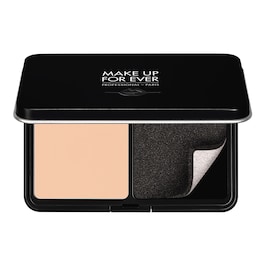 Matte Velvet Skin Compact image