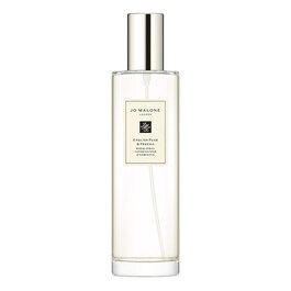 English Pear & Freesia Room Spray