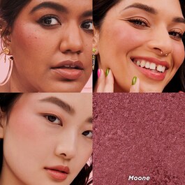 Moone WANDERful World Blush Powder - travel size mini