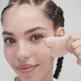 Rose Quartz Gua Sha Tool - Face and neck