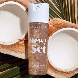 Dewy Set Setting Spray
