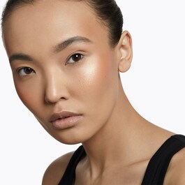 Couture Highlighter Powder