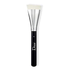 Contour Brush N°15, DIOR BACKSTAGE