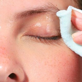 INSTANT EYE MAKE UP REMOVER – ντεμακιγιάζ