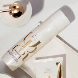 Oil Reflections - Luminous smoothening shampoo