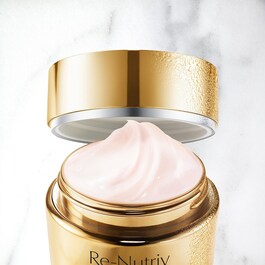 Re-Nutriv Ultimate Lift Regenerating Youth Crème