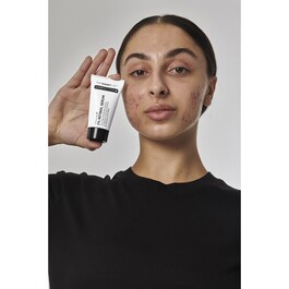 Scar, mark and wrinkle solution with 1% retinol - Face serum