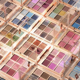 Charlotte's Palette of Beautifying Eye Trends - Παλέτα σκιών ματιών