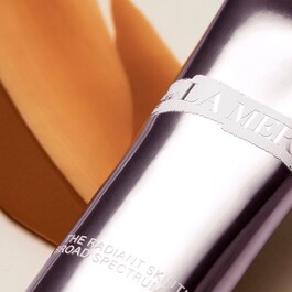 The Radiant Skintint SPF 30