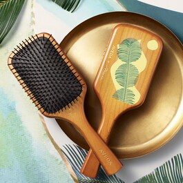 Phillip Lim x Paddle brush