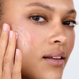 Rose Face Cream - Ενυδατική κρέμα προσώπου με τριαντάφυλλο και υαλουρονικό οξύ