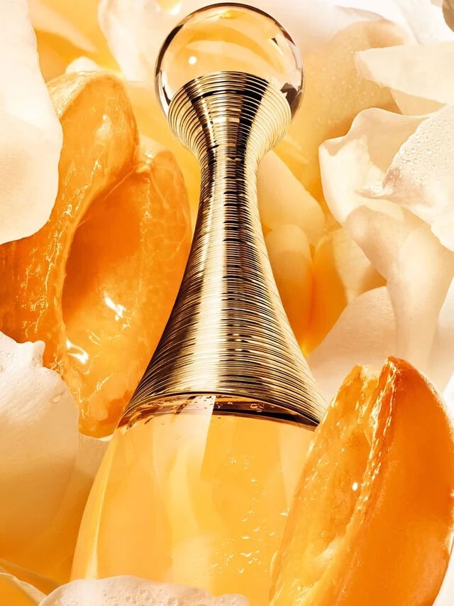 Dior - J'adore Eau de Parfum γυναικείο άρωμα με floral νότες για signature scent