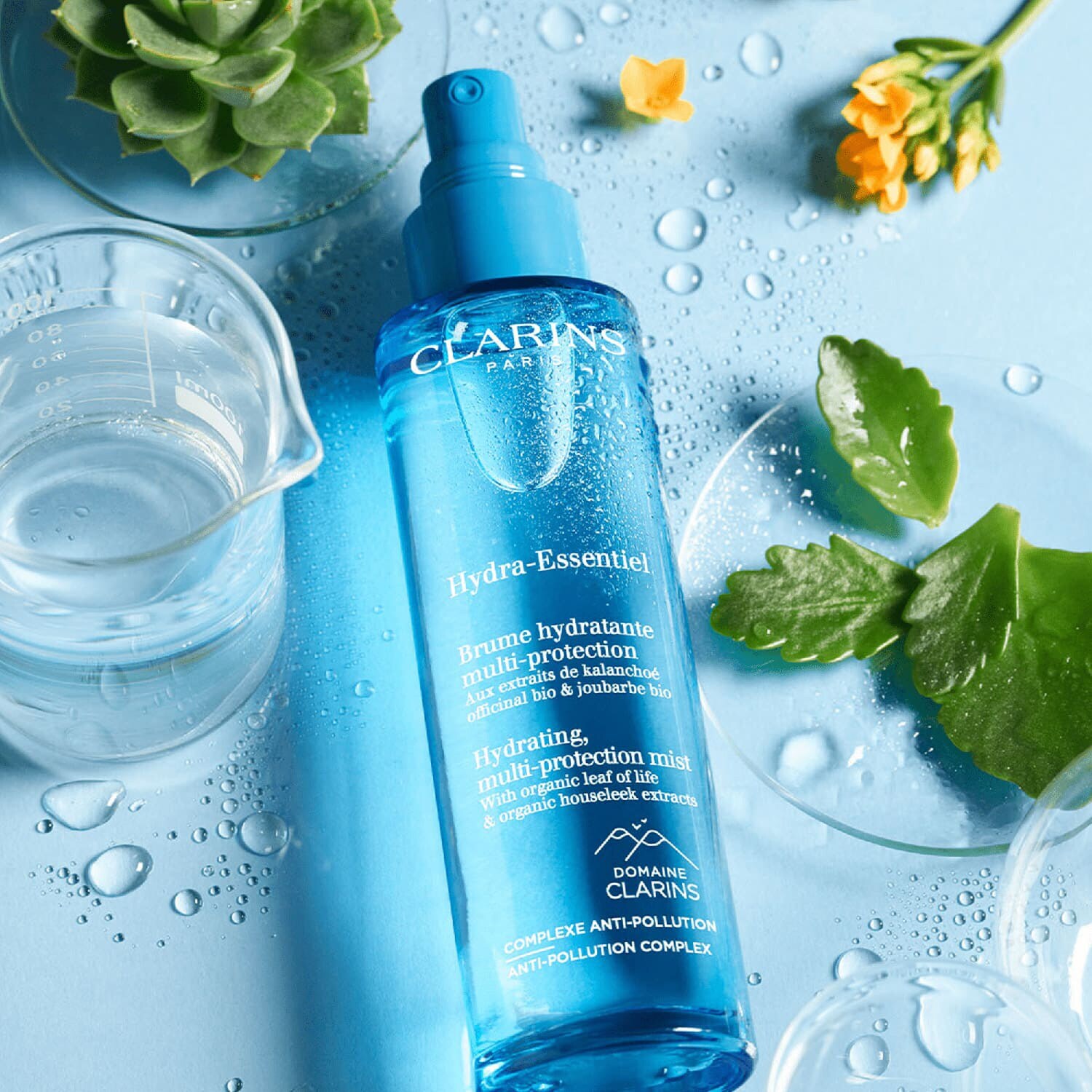 HydratingEsssentiel Hydrating MultiProtection Mist Clarins ≡ SEPHORA